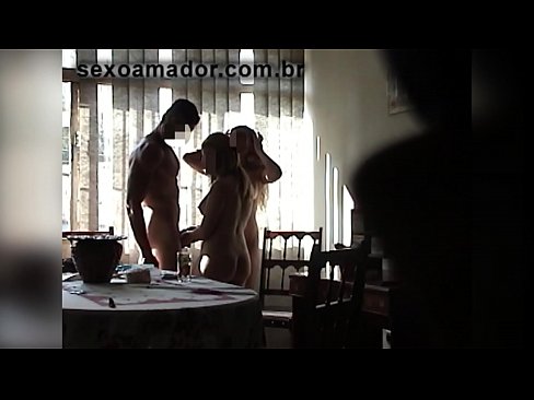 ❤️ लैंगिक मित्र त्याच्याबरोबर एक राक्षस आणि थ्रीसम आमंत्रित करतात ️❌ mr.xxxner.ru वर